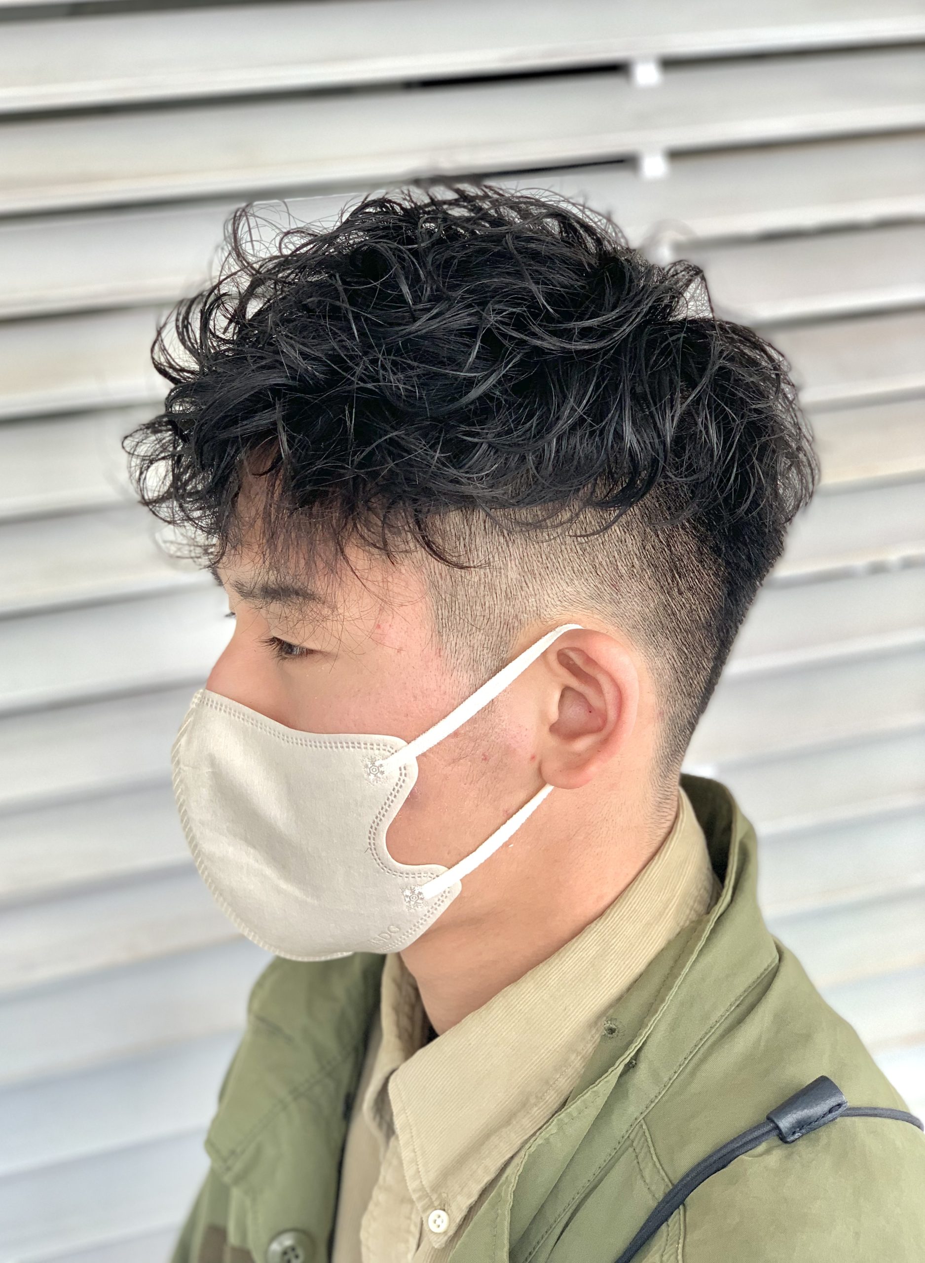 パーマ/スペインカール/刈り上げ/ショート/ビジネス/爽やか/20代/30代