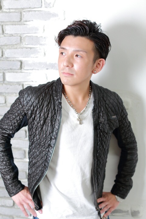 3,40代ナチュラルパーマ ビジネスショート