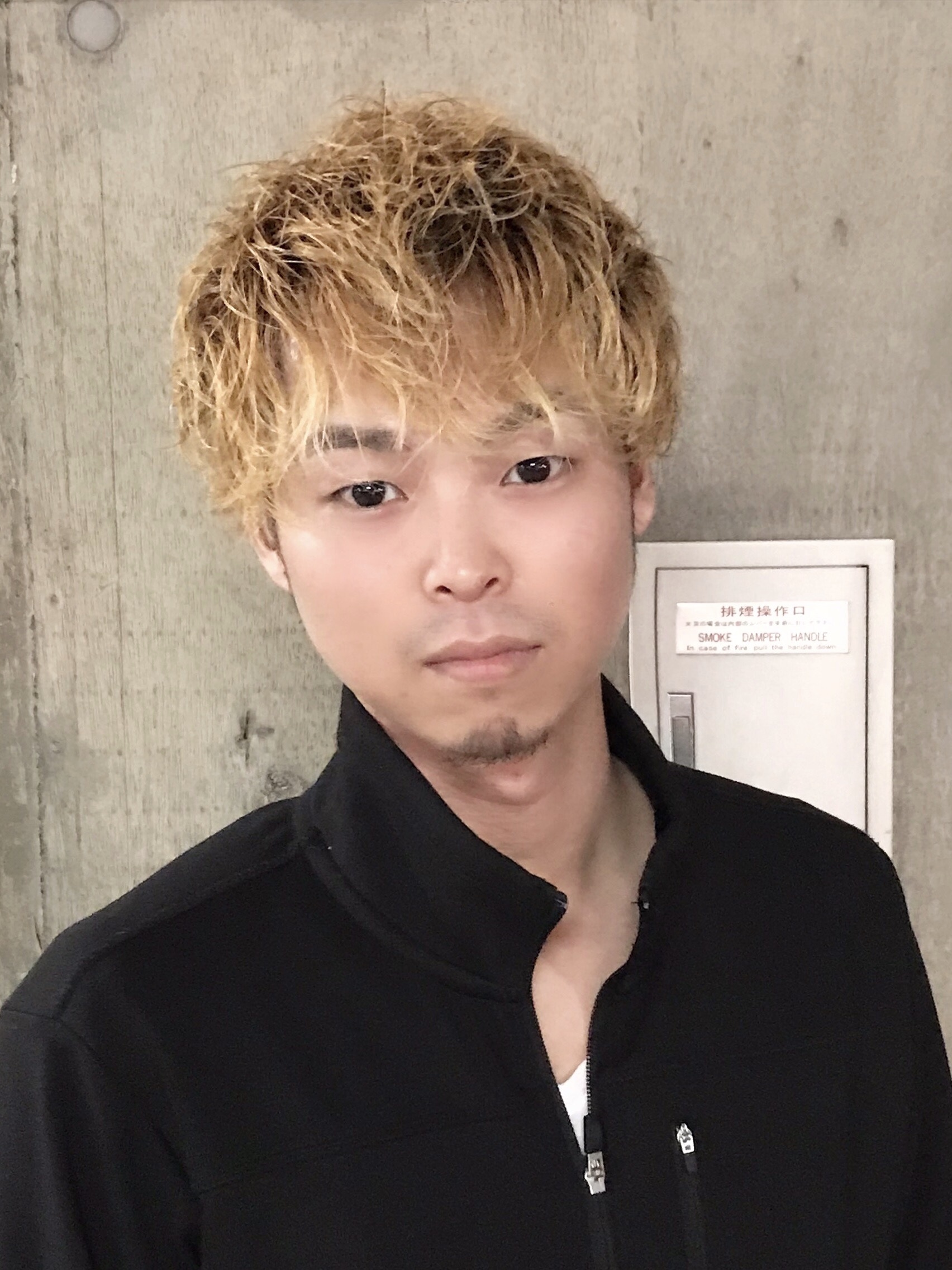 ソフトツイストパーマスタイル