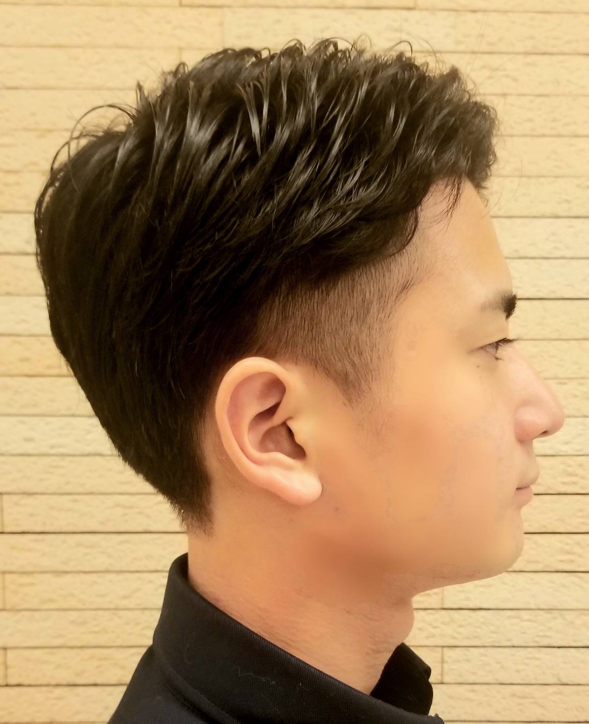 アレンジ◎黒髪ツーブロック