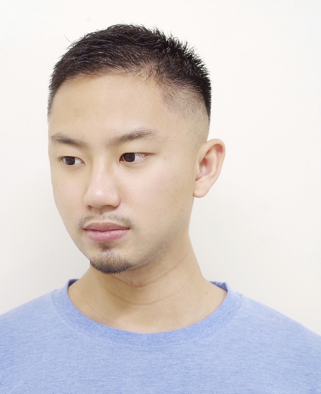 スキンフェードパーマスタイル