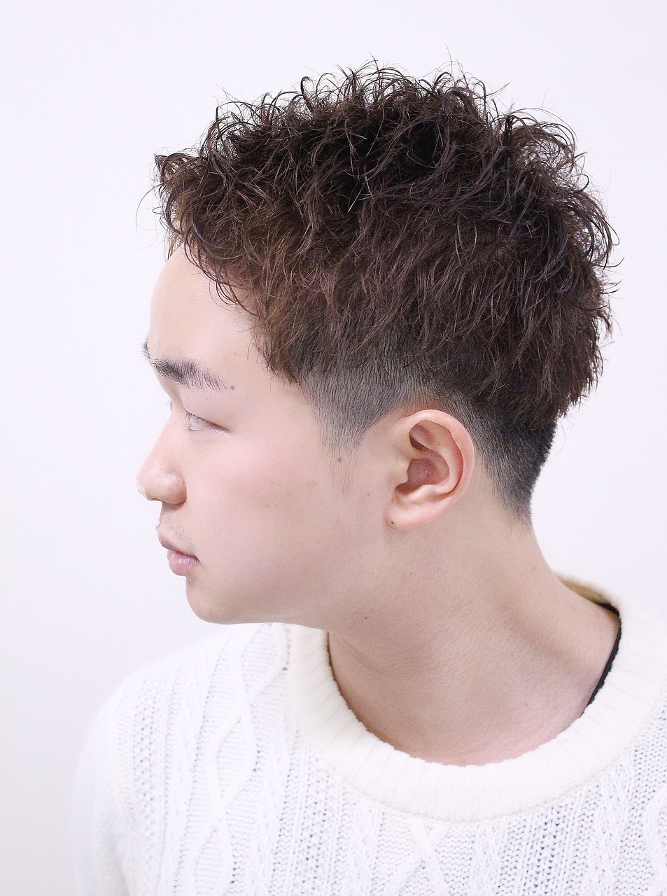 クセ毛パーマ風アップバングツーブロック