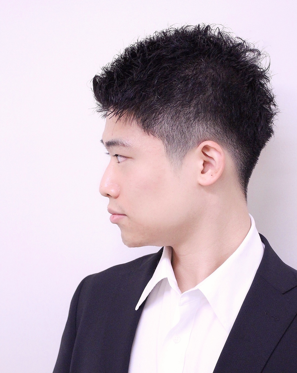 パーマ風刈り上げショート