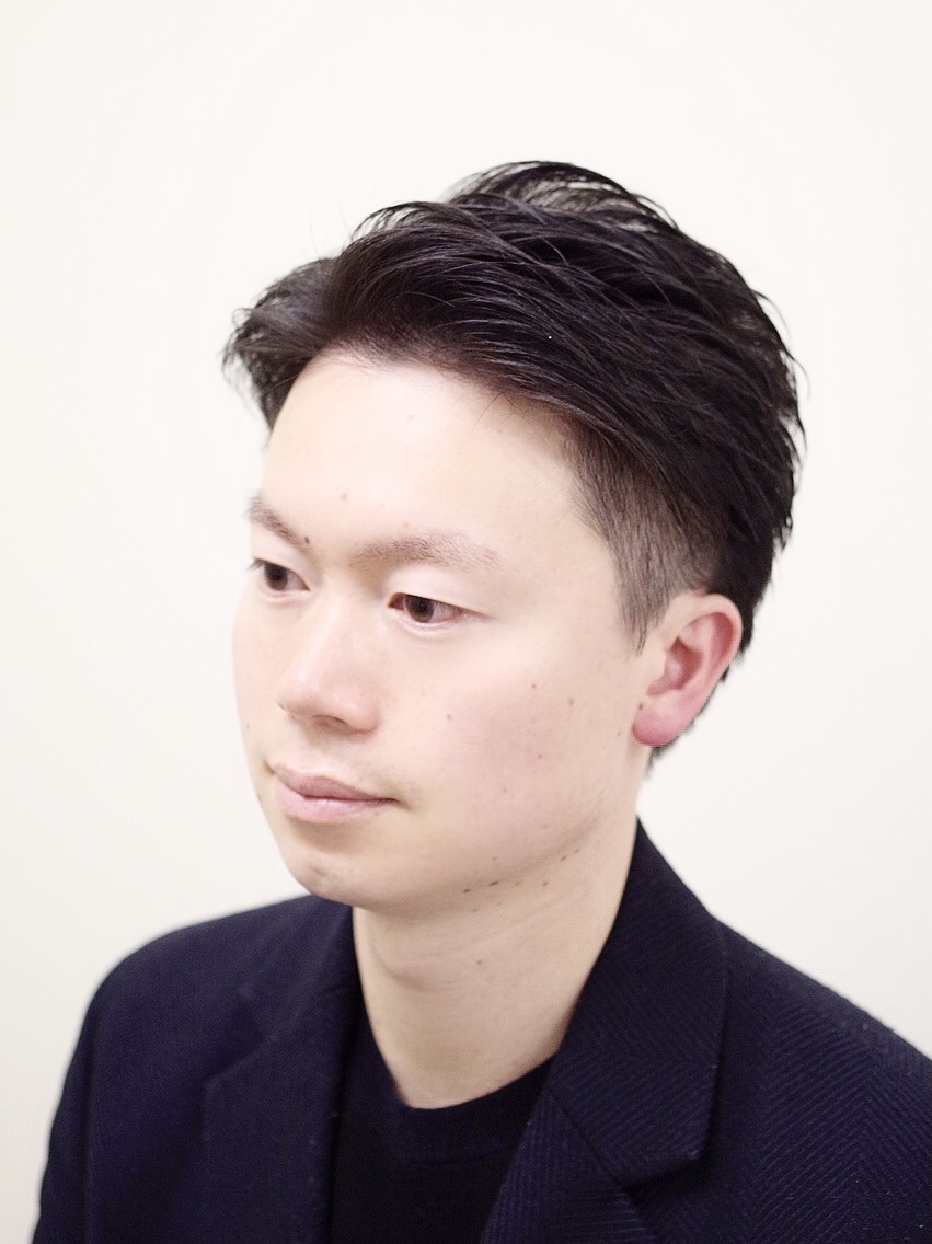 30代40代ビジネスマンツーブロック