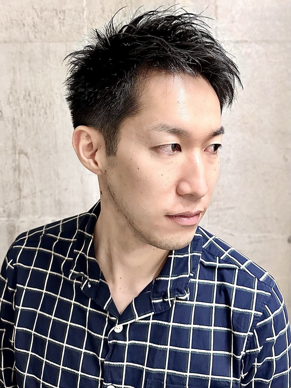 【伸ばしかけショート】黒髪シャギーショート/刈り上げ/メンズ