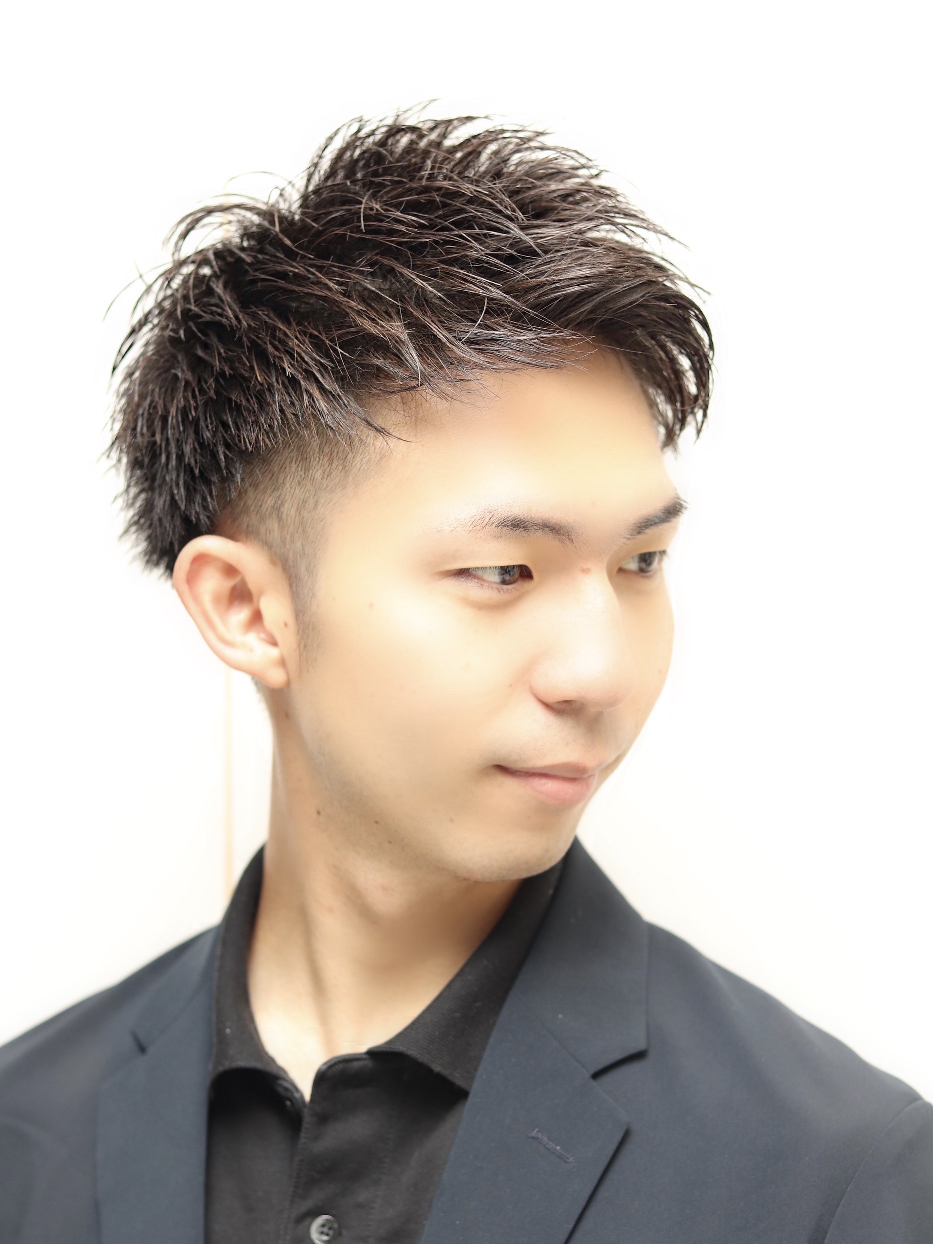 【ヨシザワ人形町】ショートレイヤーフェザーマッシュ