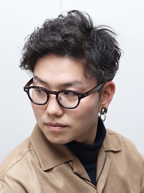 【ヨシザワ人形町】ツーブロックアップバングふわふわパーマ