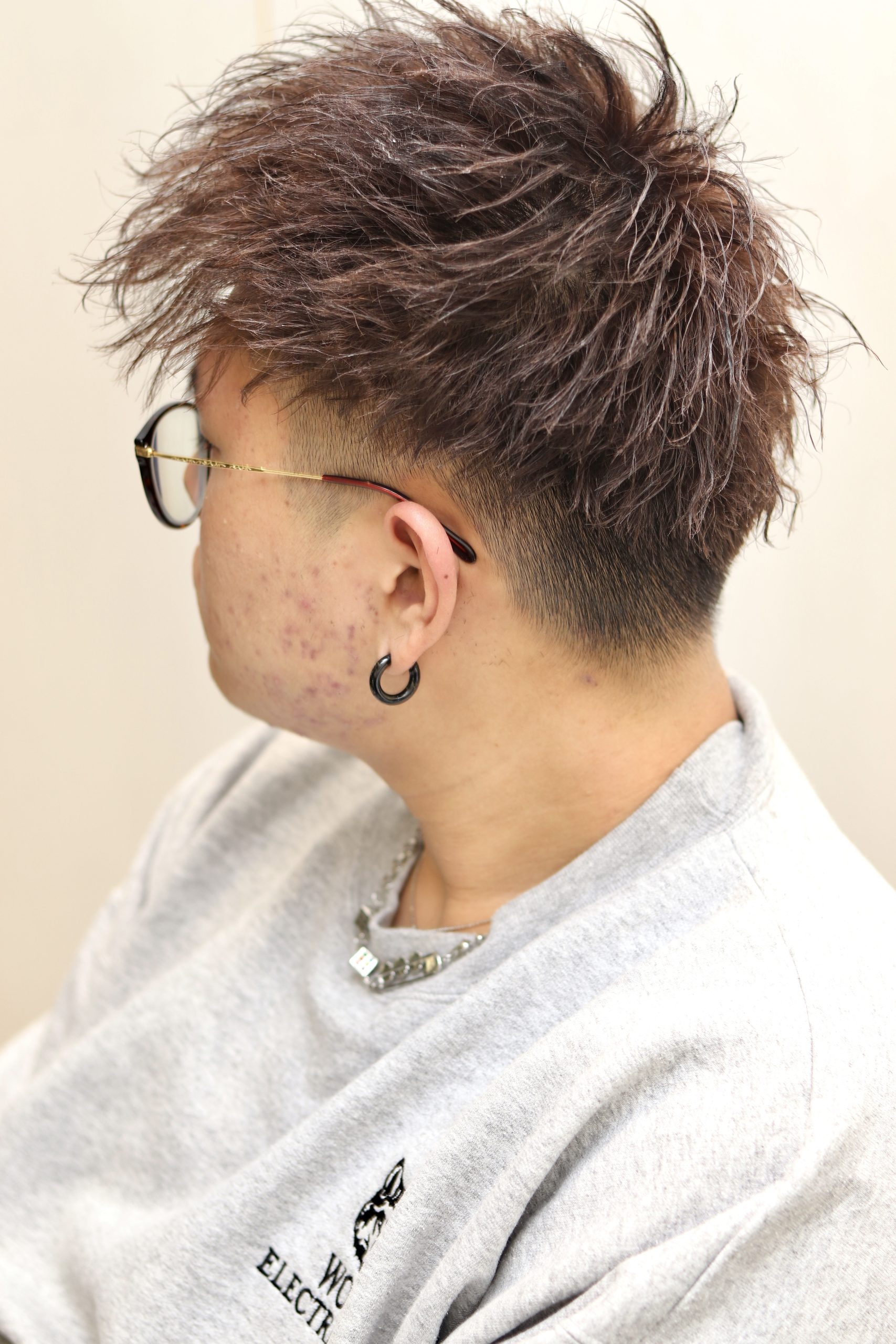 ベリーショートツイストスパイラルパーマツーブロック