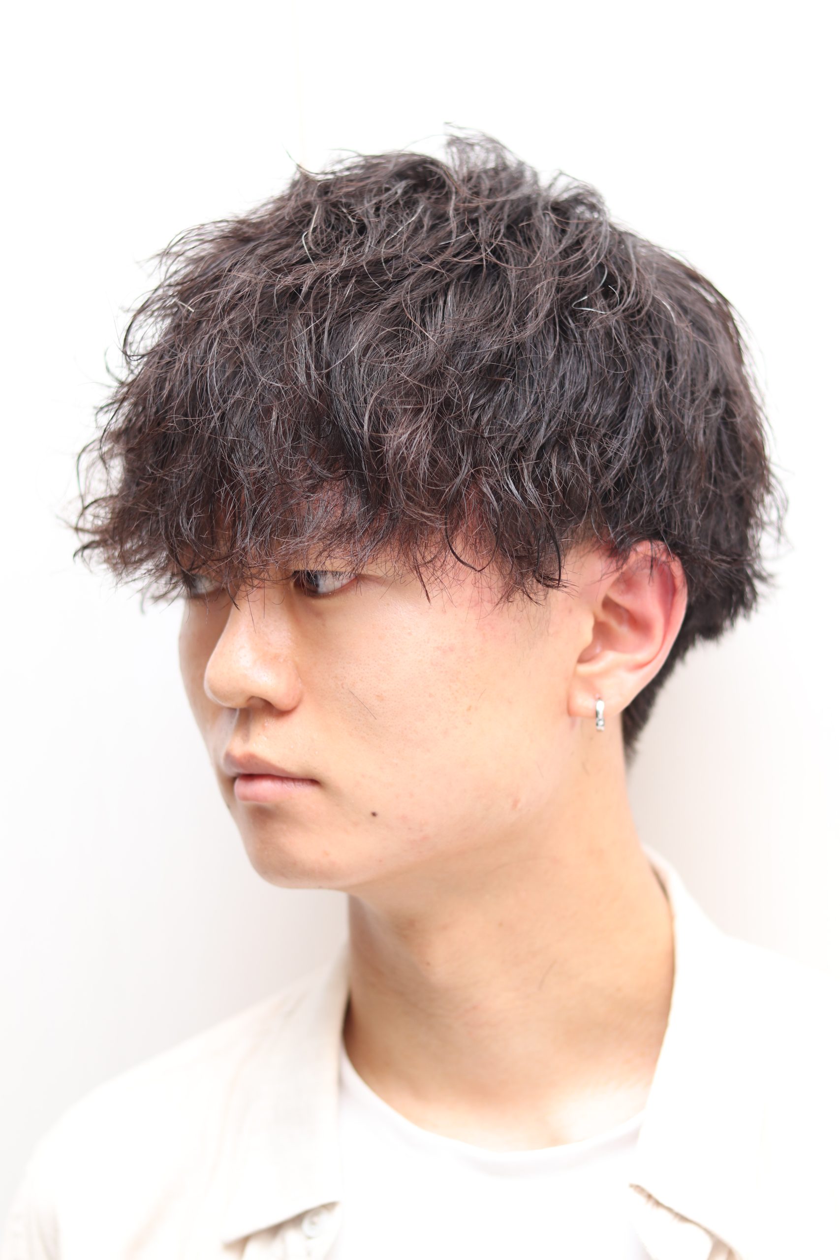 カジュアルハードツイストスパイラルパーマツーブロック