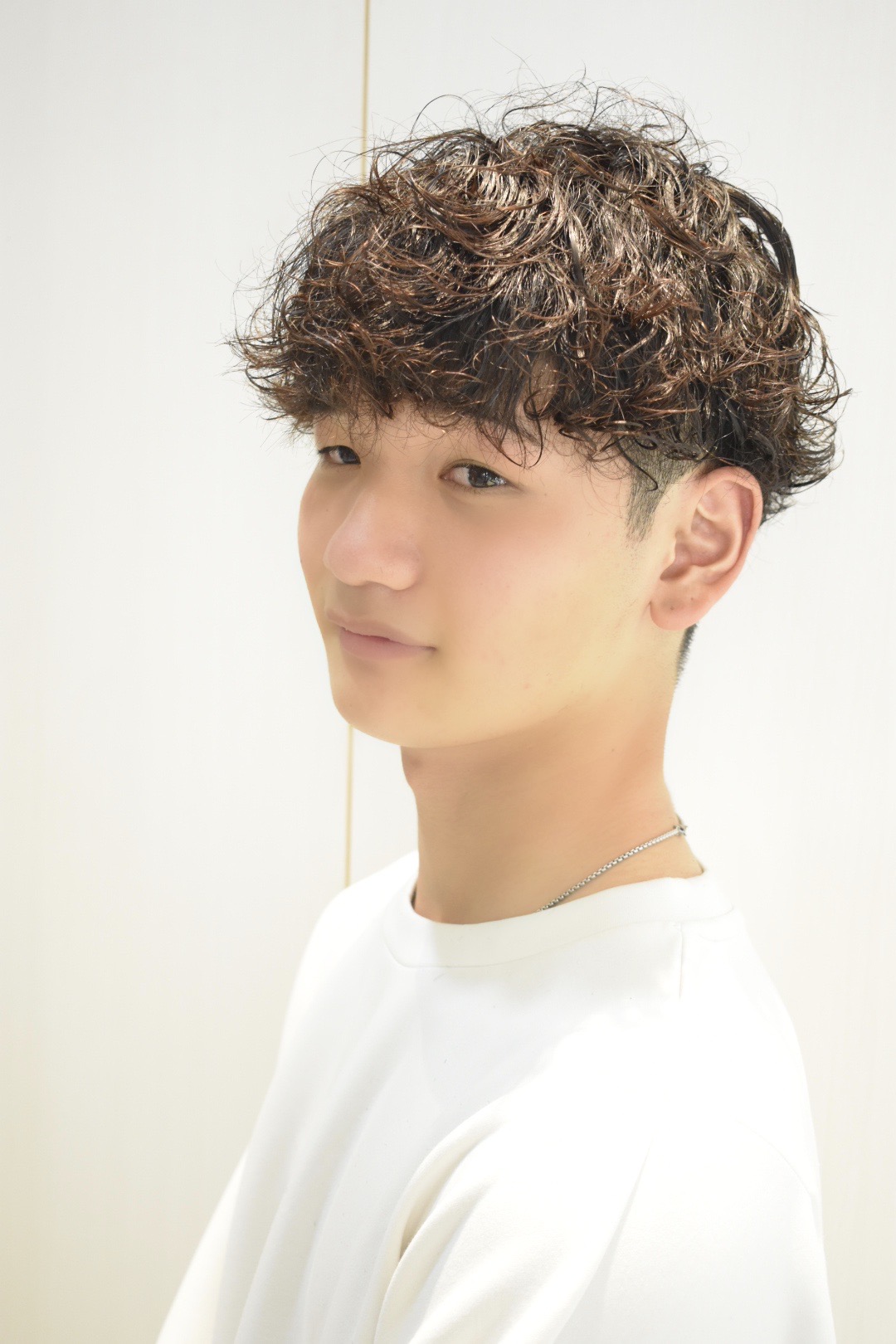 ツーブロック・爽やか・メンズ・スパイラルパーマ