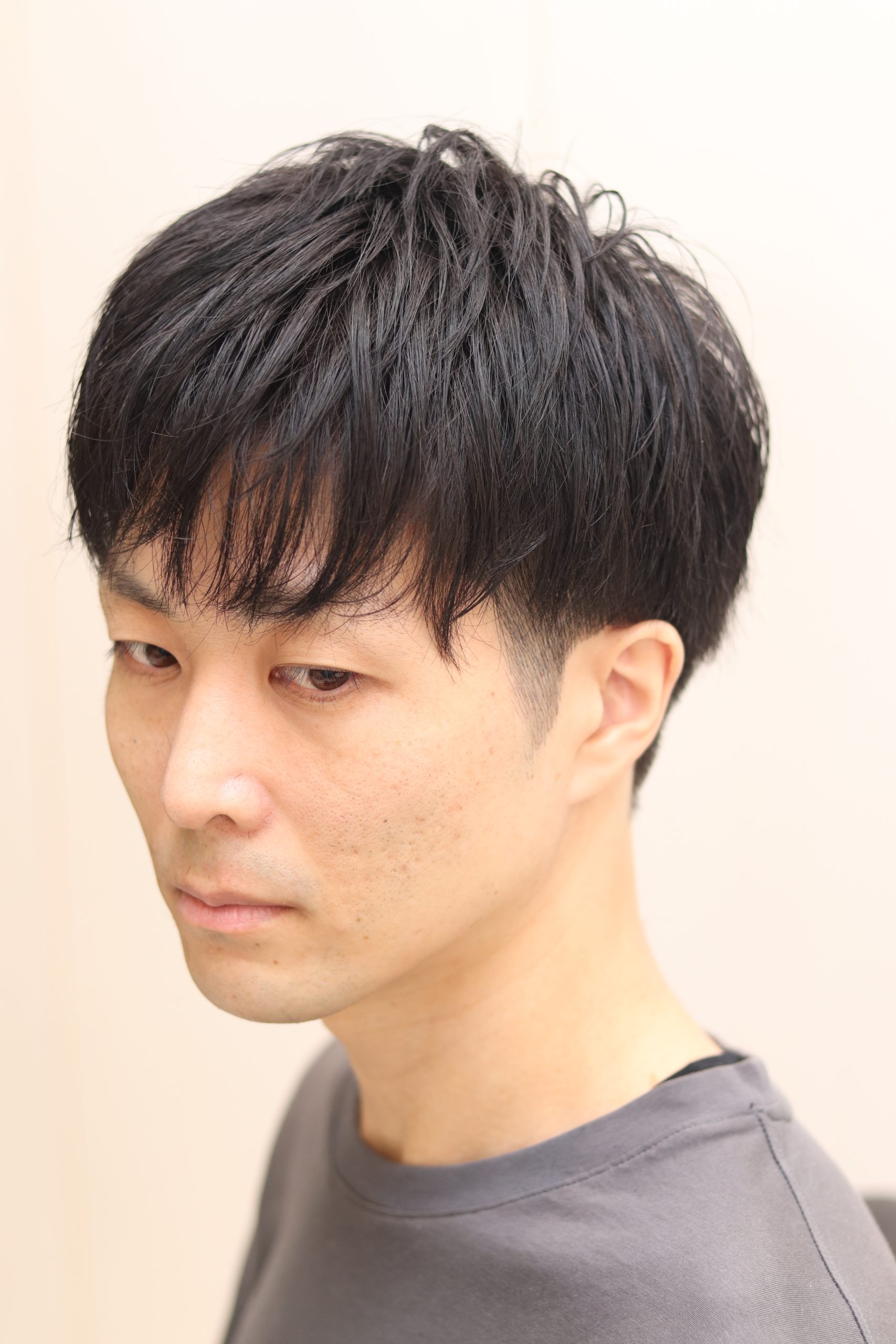 20代30代ビジネスマンツーブロックマッシュ