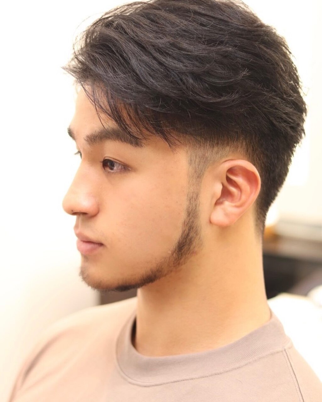 ツーブロック/ナチュラル/オールバックスタイル