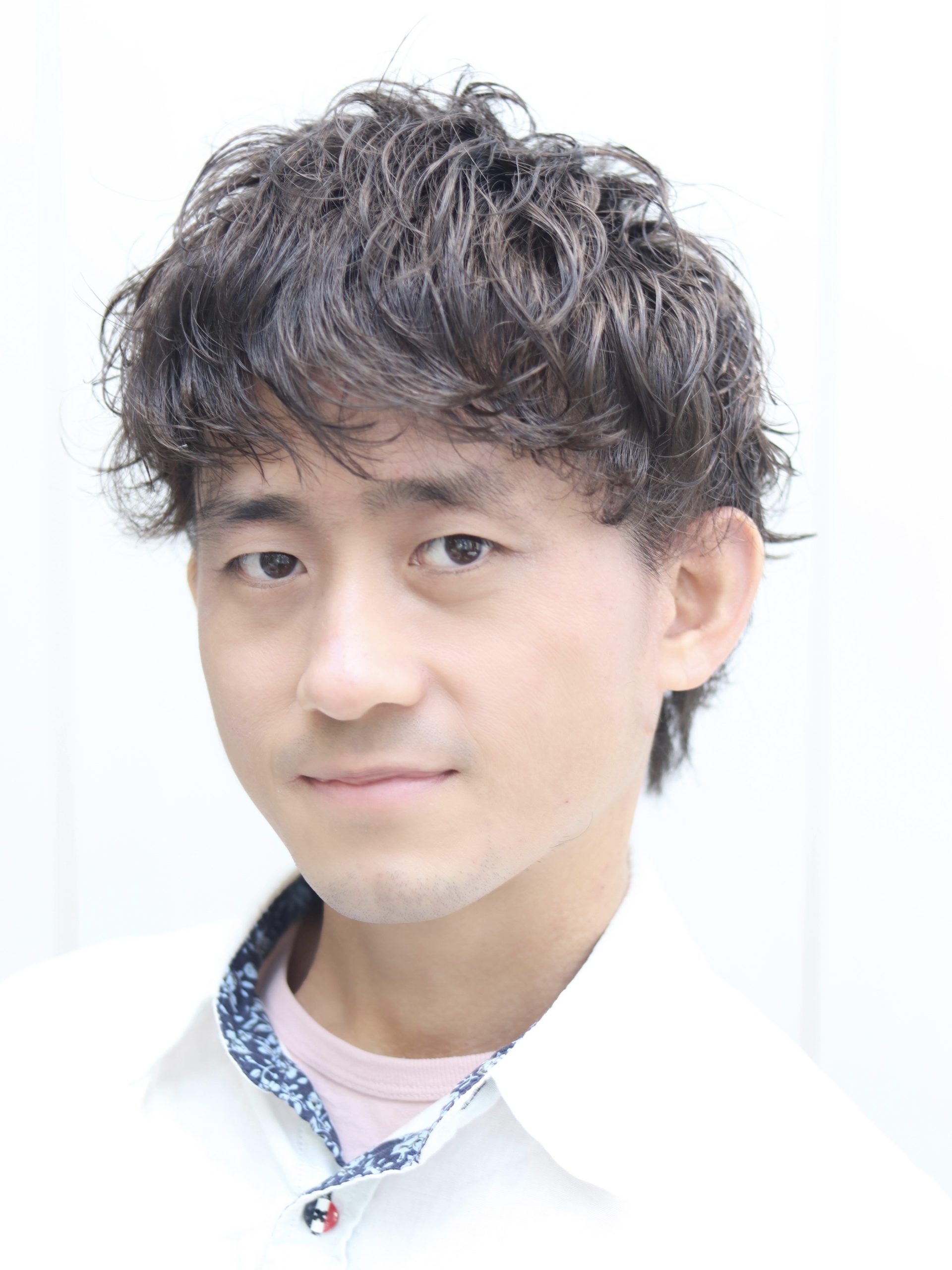 ツーブロックゆるふわパーマスタイル