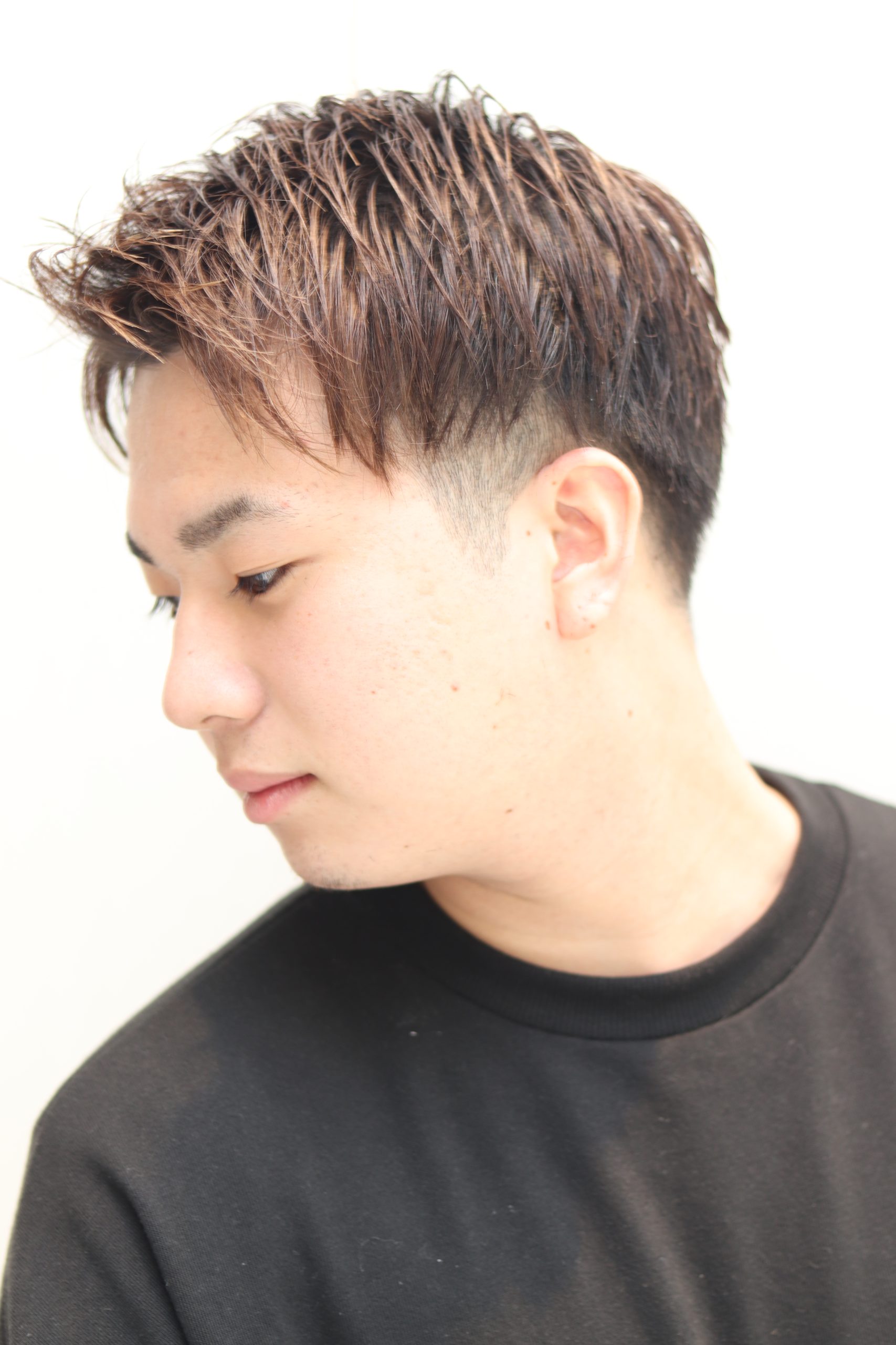 20代30代/ツーブロックマッシュ/アップバング/刈り上げ