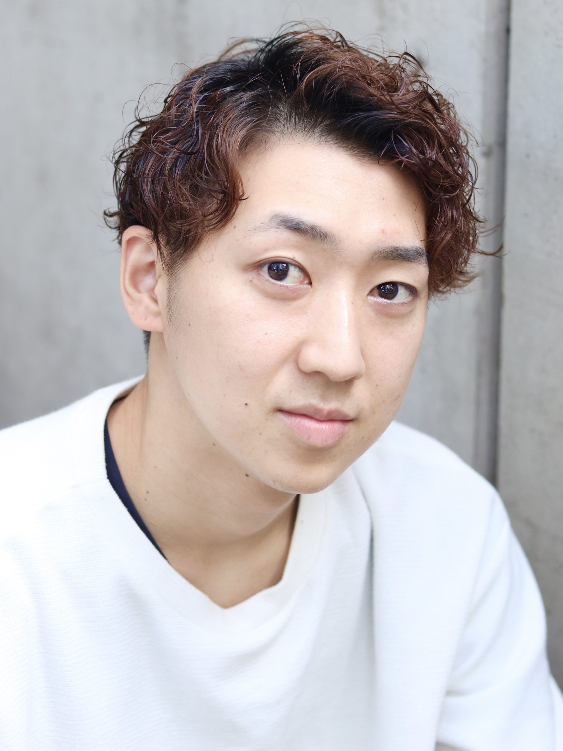 20代30代/ツーブロック/ナチュラルパーマ/アップバングスタイル