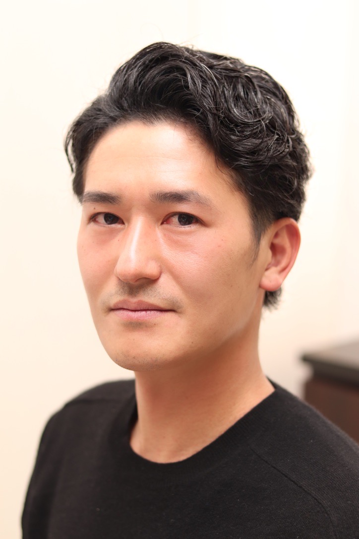 20・30代ビジネススタイル/パーマオールバックスタイル