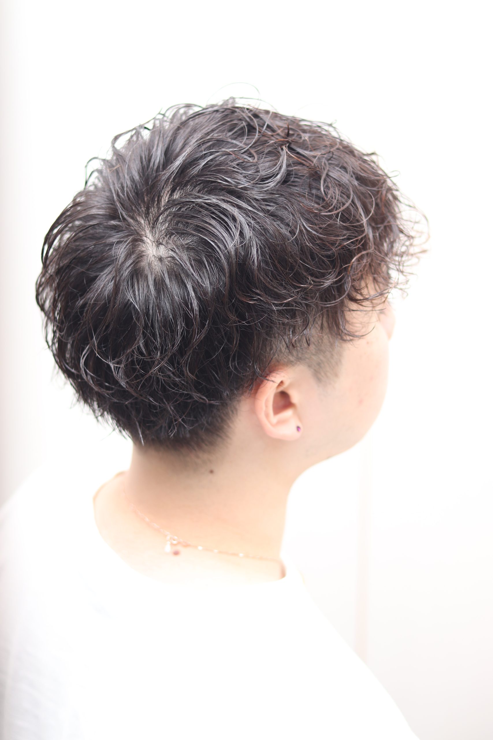 王道ツーブロックスパイラルパーマで好印象に!!