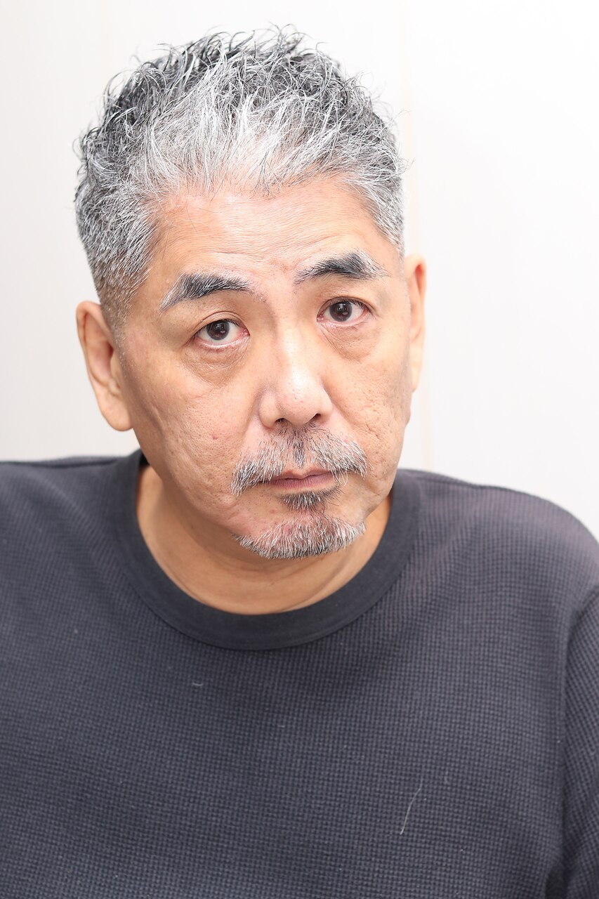 王道メンズショート☆外ハネ無造作ブラック40代50代60代