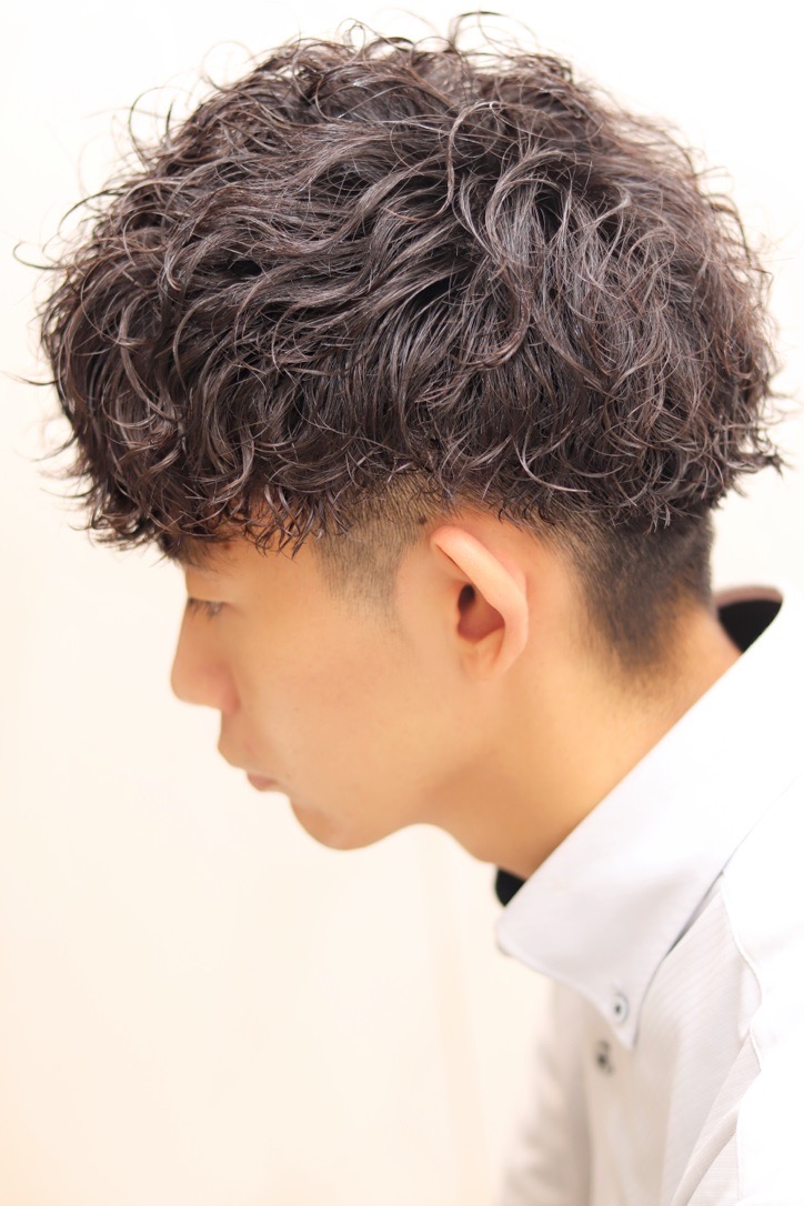 ビジネスカジュアルソフトスパイラルパーマ/ツーブロック