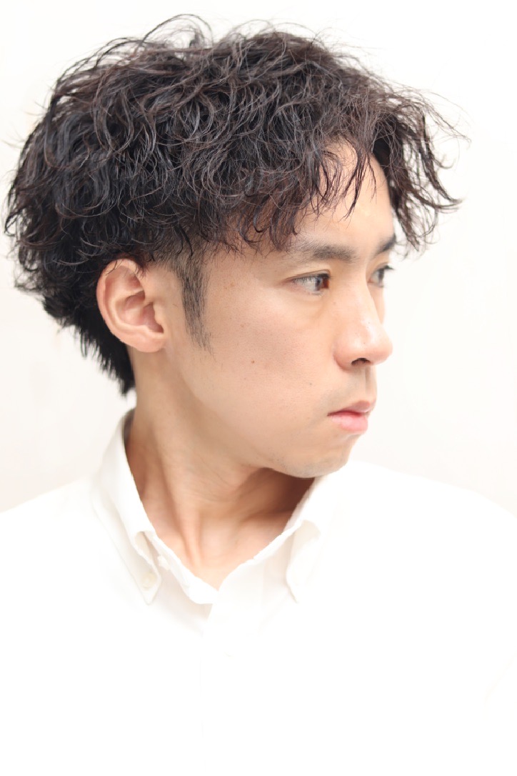 波巻き束感ツーブロックマッシュアップバングセンターパート