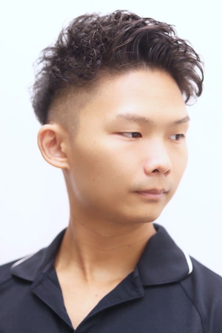 爽やかメンズ☆ビジネスショートアップバングツーブロックパーマ