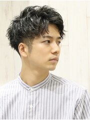 20代30代メンズショートスパイラルパーマワイルドオシャレ感