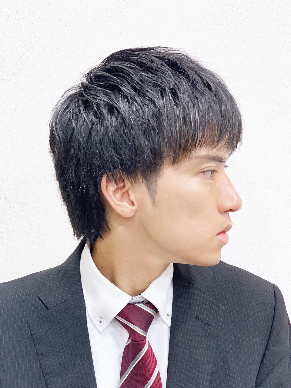 ビジネスツーブロ黒髪スタイル