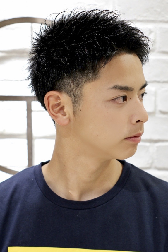 人気ツーブロックアップバンクソフトモヒカン