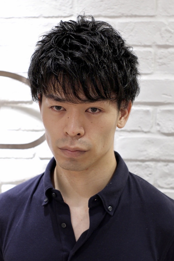 大人の色気ビジカジネープレスパーマスタイル