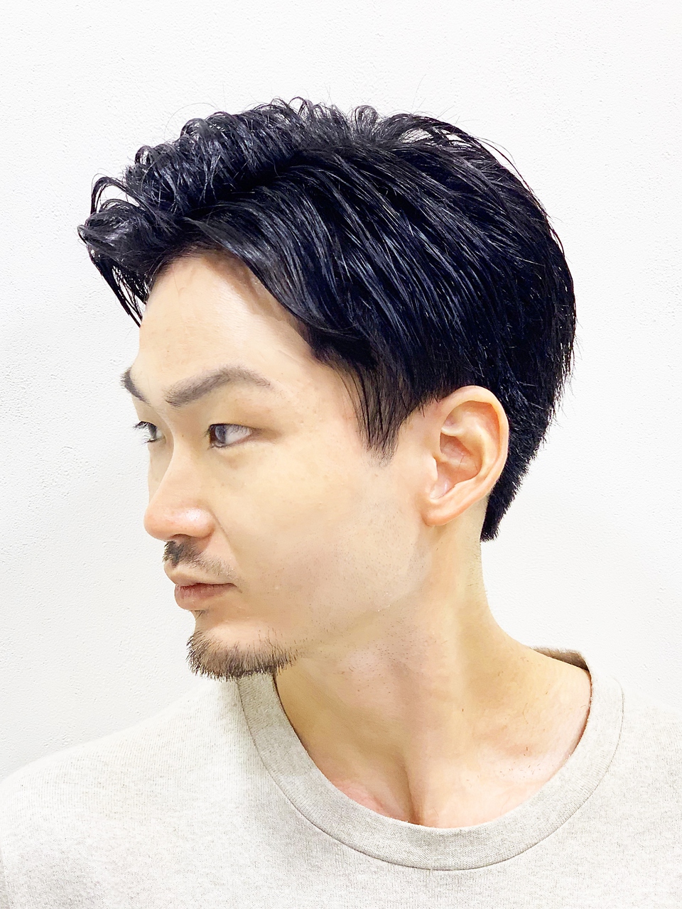 男らしさup!!ミディアムセンターパート