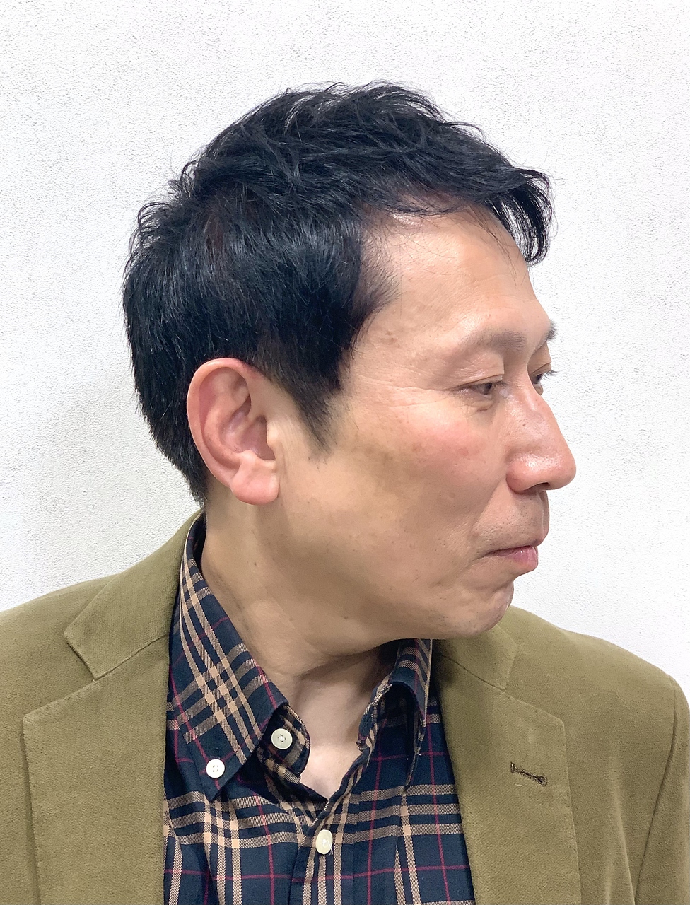 30代40代ソフモヒ風癖毛ウェーブショートスタイル