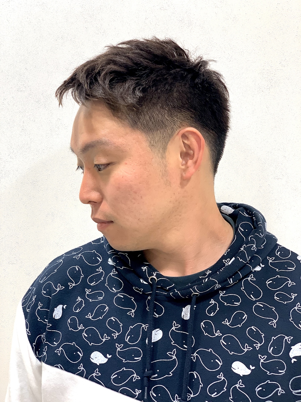 20代30代グラデーション刈り上げアップバングスタイル