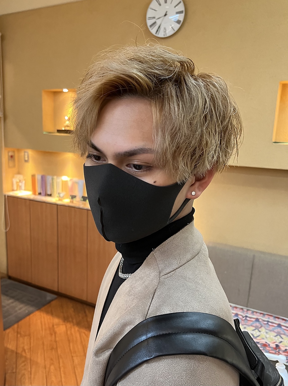 【ヨシザワ聖路加】刈り上げツーブロックアップバングスパイラル