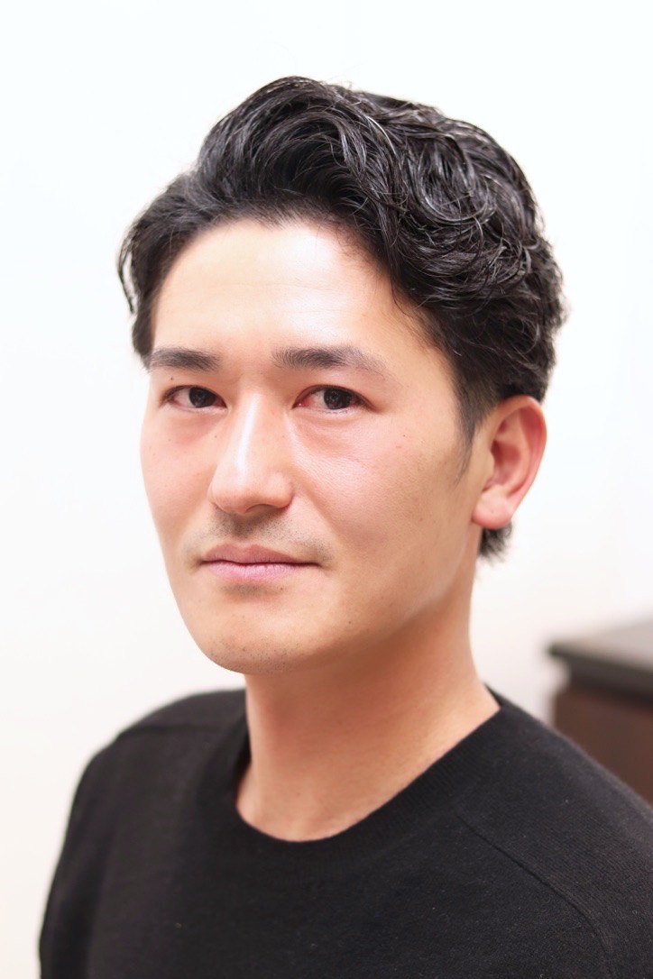 【築地オススメ】ナチュラルオールバックパーマ