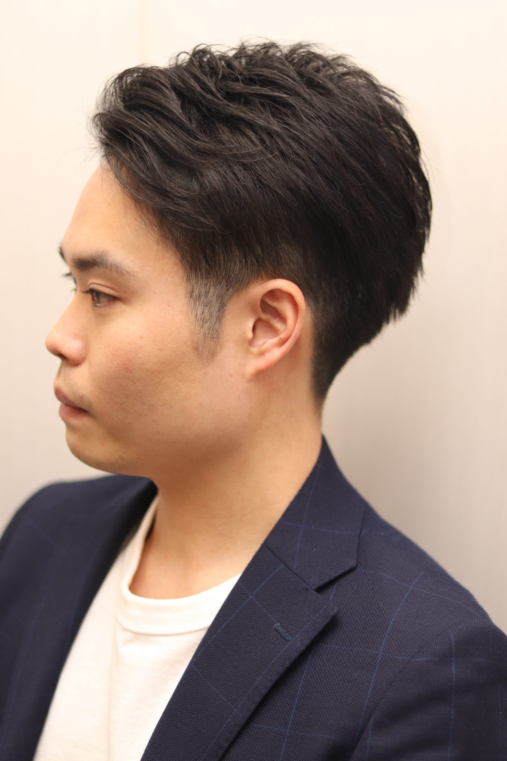 【築地ビジネスマン】アップバングショートスタイル