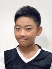 ツーブロック風キッズソフトモヒカン／フェード／小学生／中学生