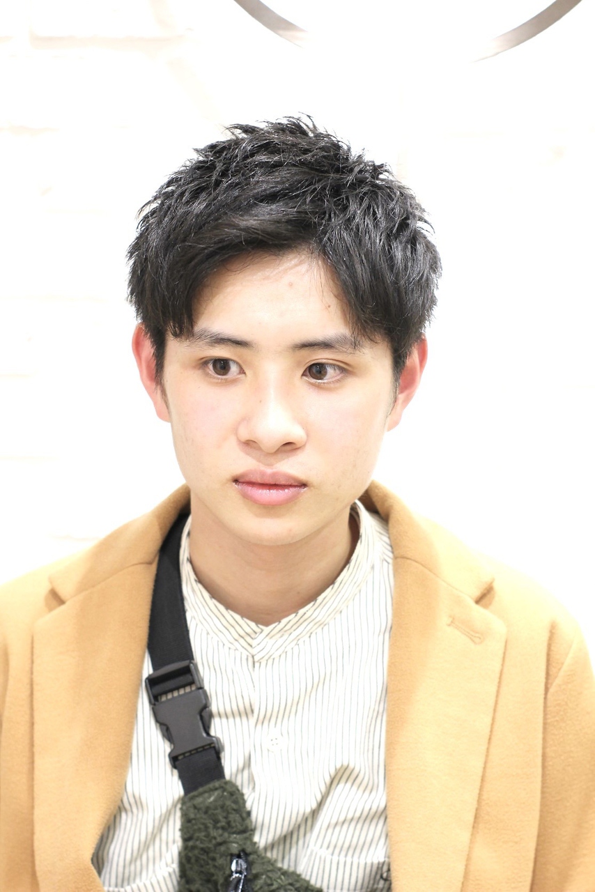 【ヨシザワ横浜】アップバンク黒髪ショート