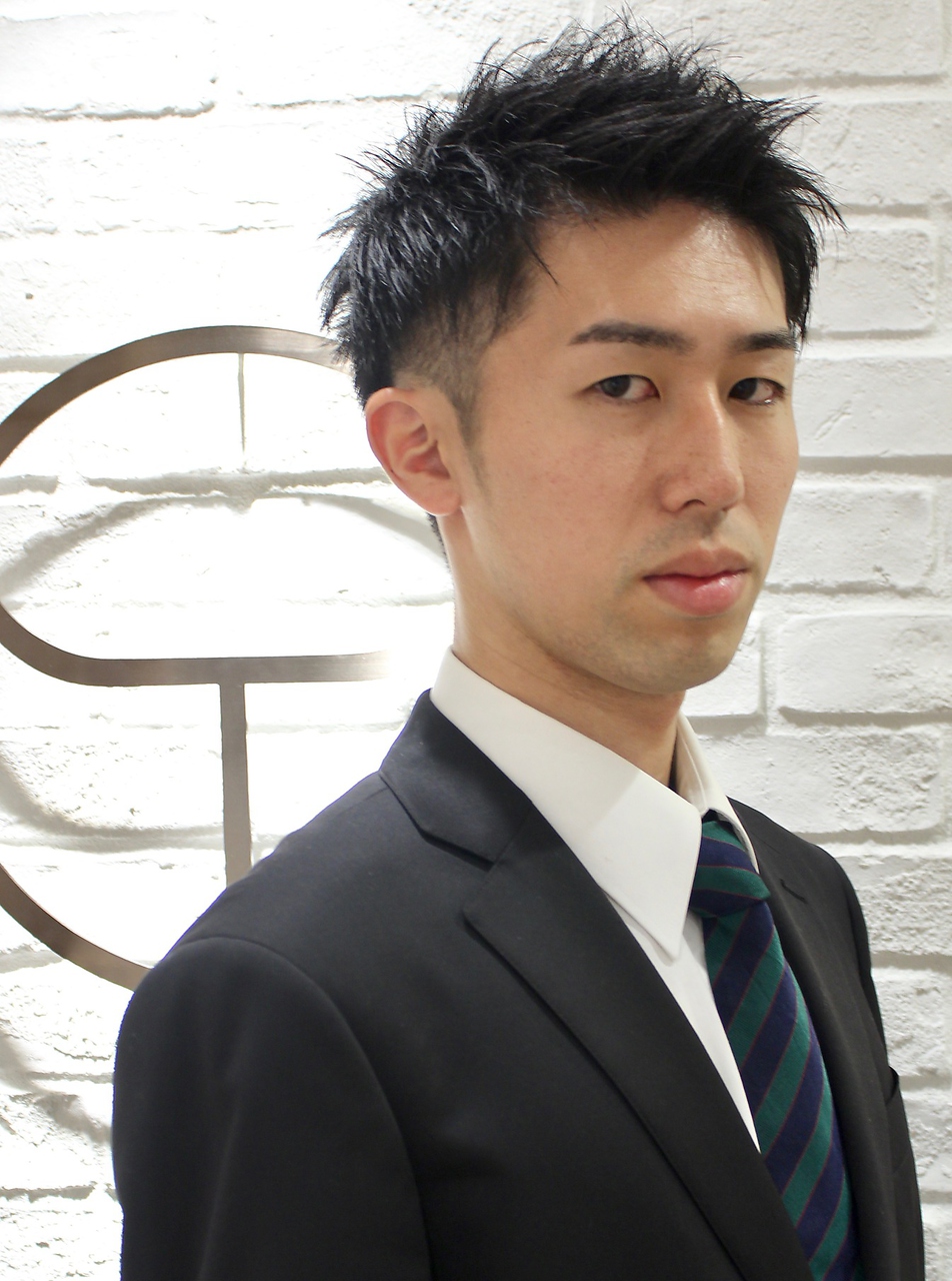 【ヨシザワ横浜】黒髪ツーブロック刈り上げビジネスビジカジ