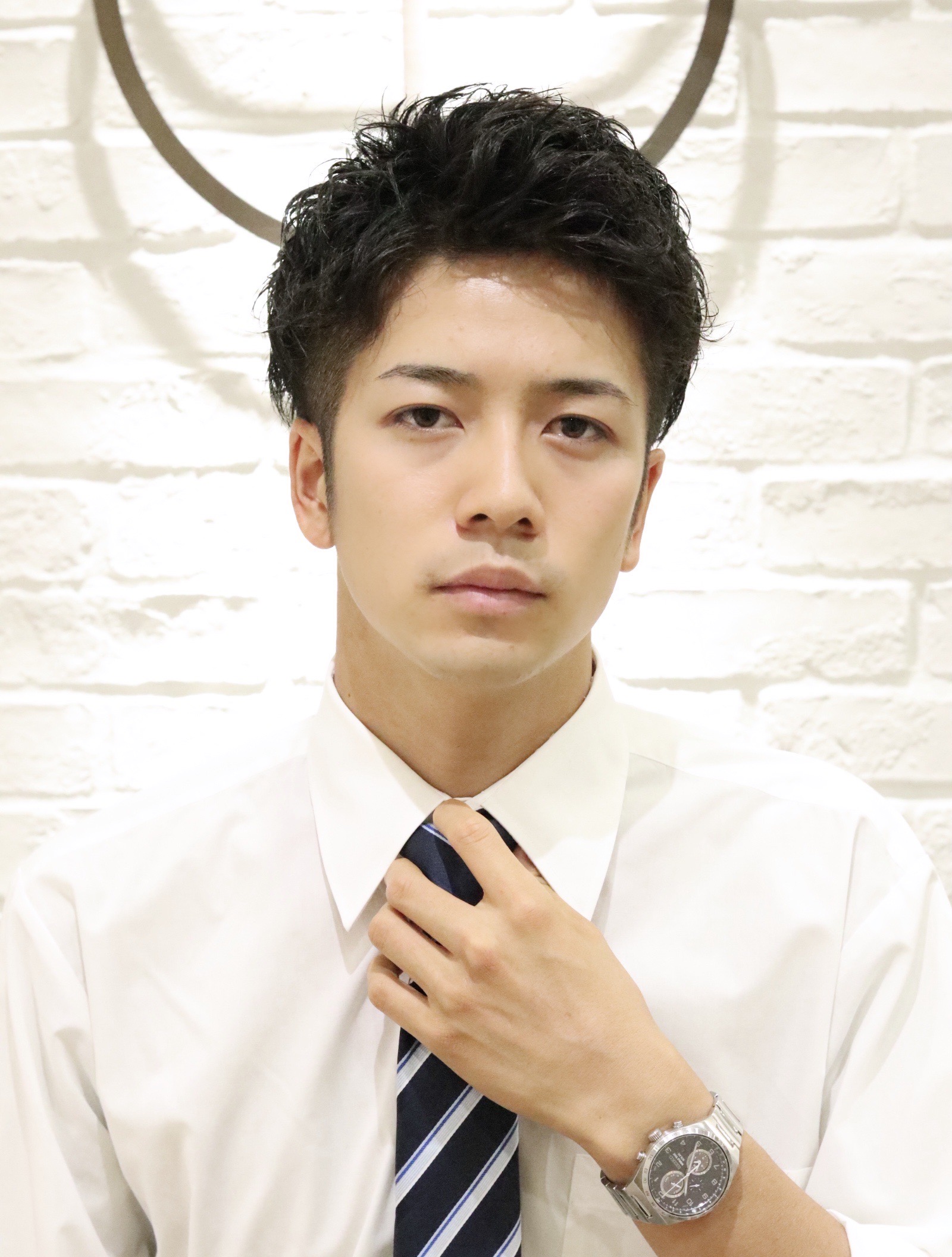 【ヨシザワ横浜】ビジネスにも対応可能なツイスト風パーマ