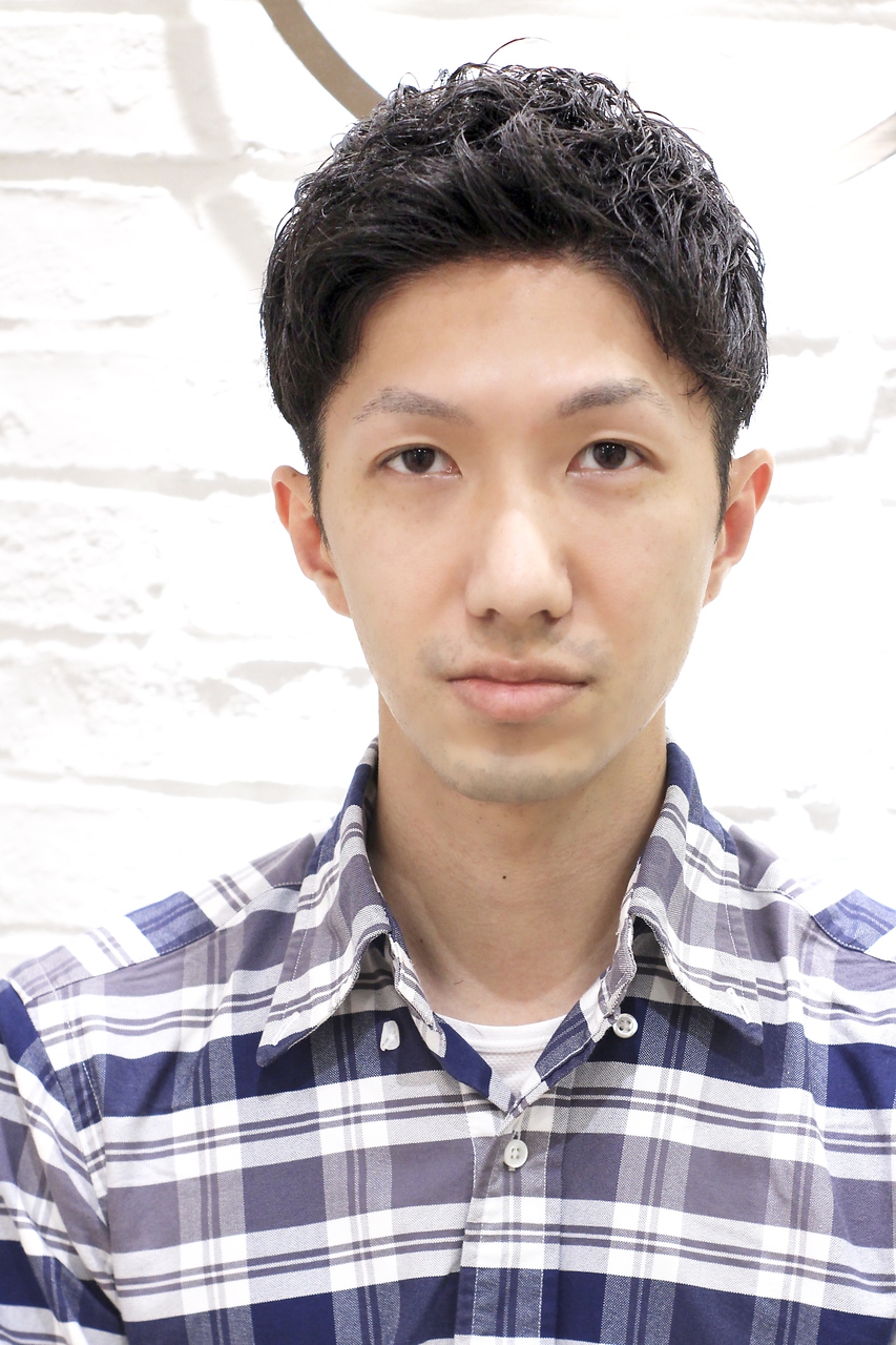 【ヨシザワ横浜】黒髪アップバングパーマショート