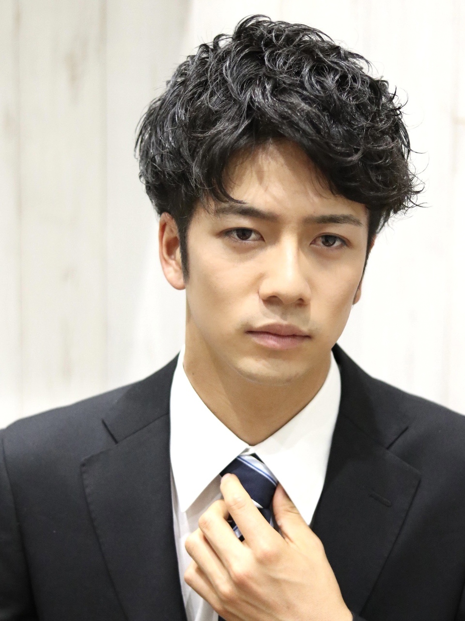 ビジネス×スパイラルパーマ