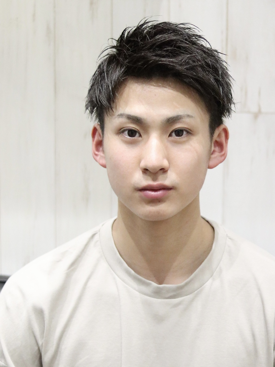 【ヨシザワ横浜】ツーブロックアップバングショート