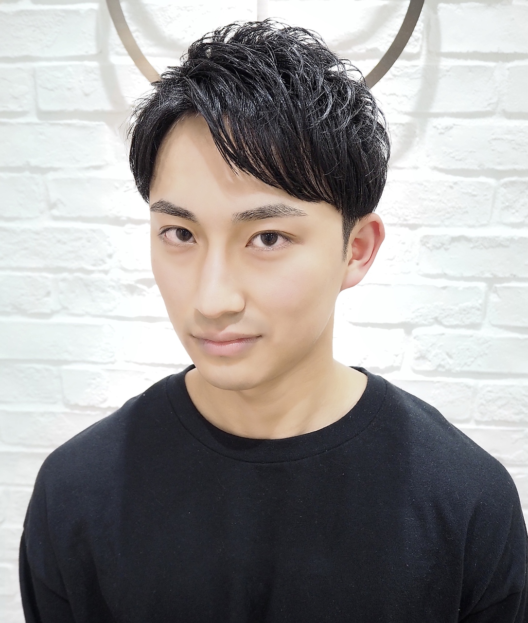 【ヨシザワ横浜】20代30代 リバースアップバング