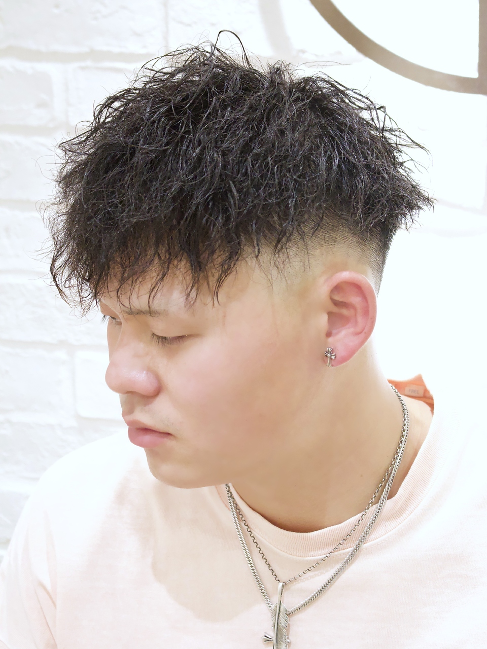 スキンフェード×ツイストパーマ