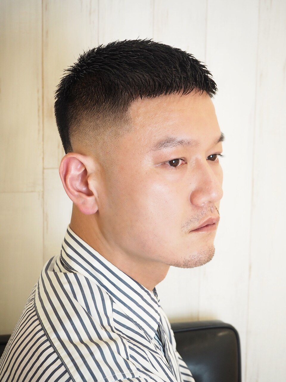 黒髪スパイキークロップスキンフェード/王道メンズ刈り上げ