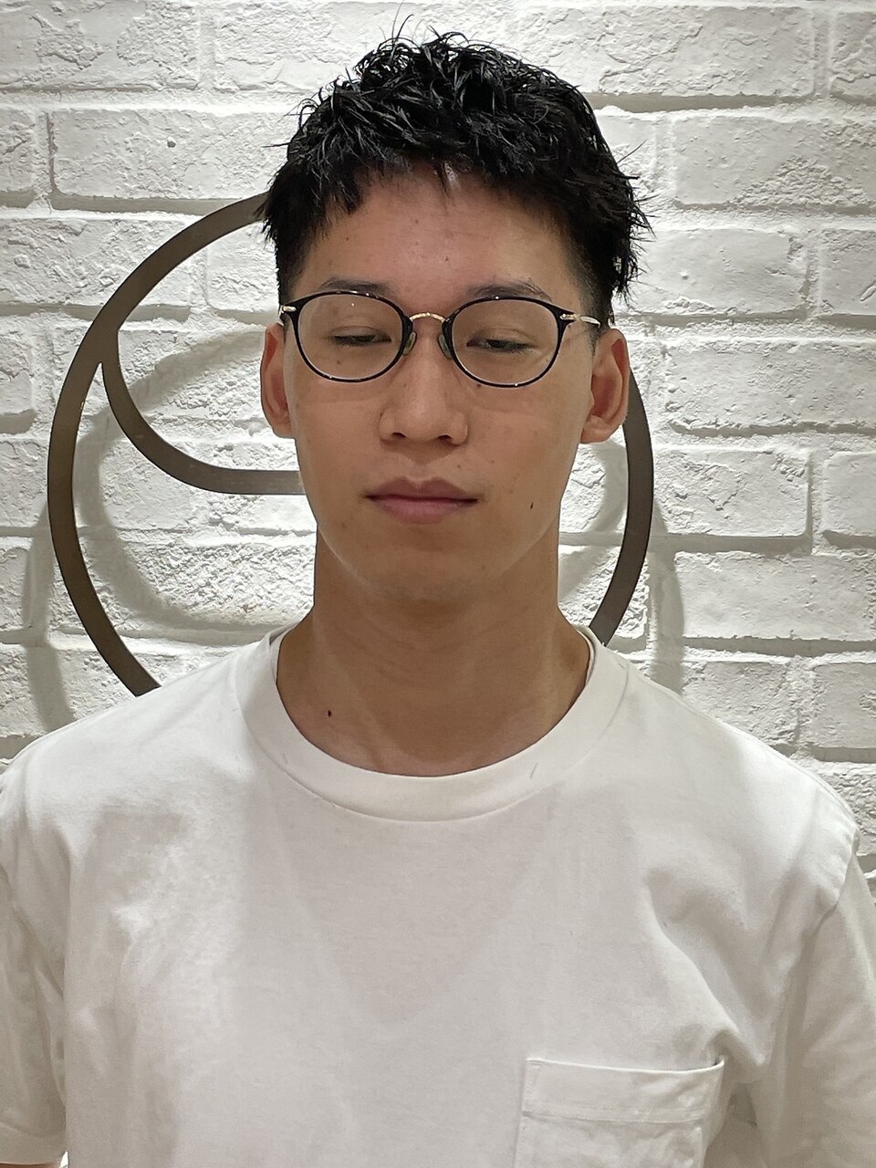 黒髪爽やかメンズソフトツイストパーマ