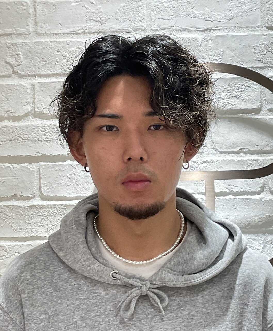 刈り上げツーブロックツイストスパイラルパーマ