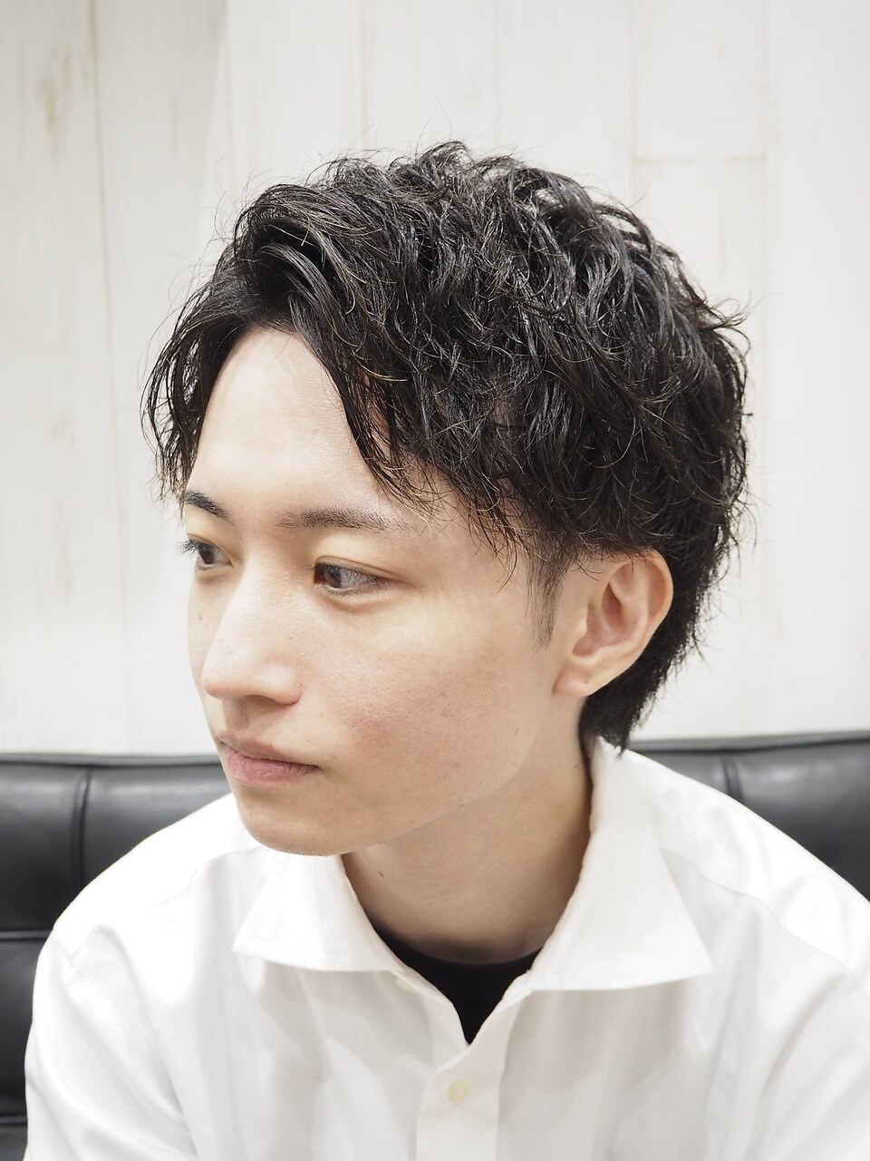 波打ちスパイラルリバースパーマ/センターパートショートウルフ